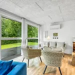 Lyra - 500m To The Fjord By Interhome