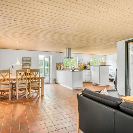Lyra - 500m To The Fjord By Interhome Сasa de vacaciones